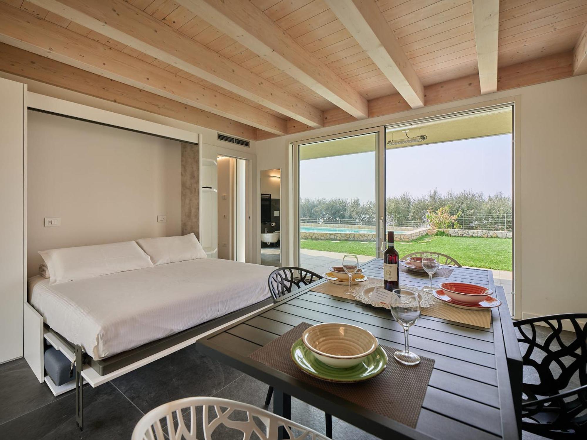 Villa Sunny Lake Suites 巴多利诺 外观 照片