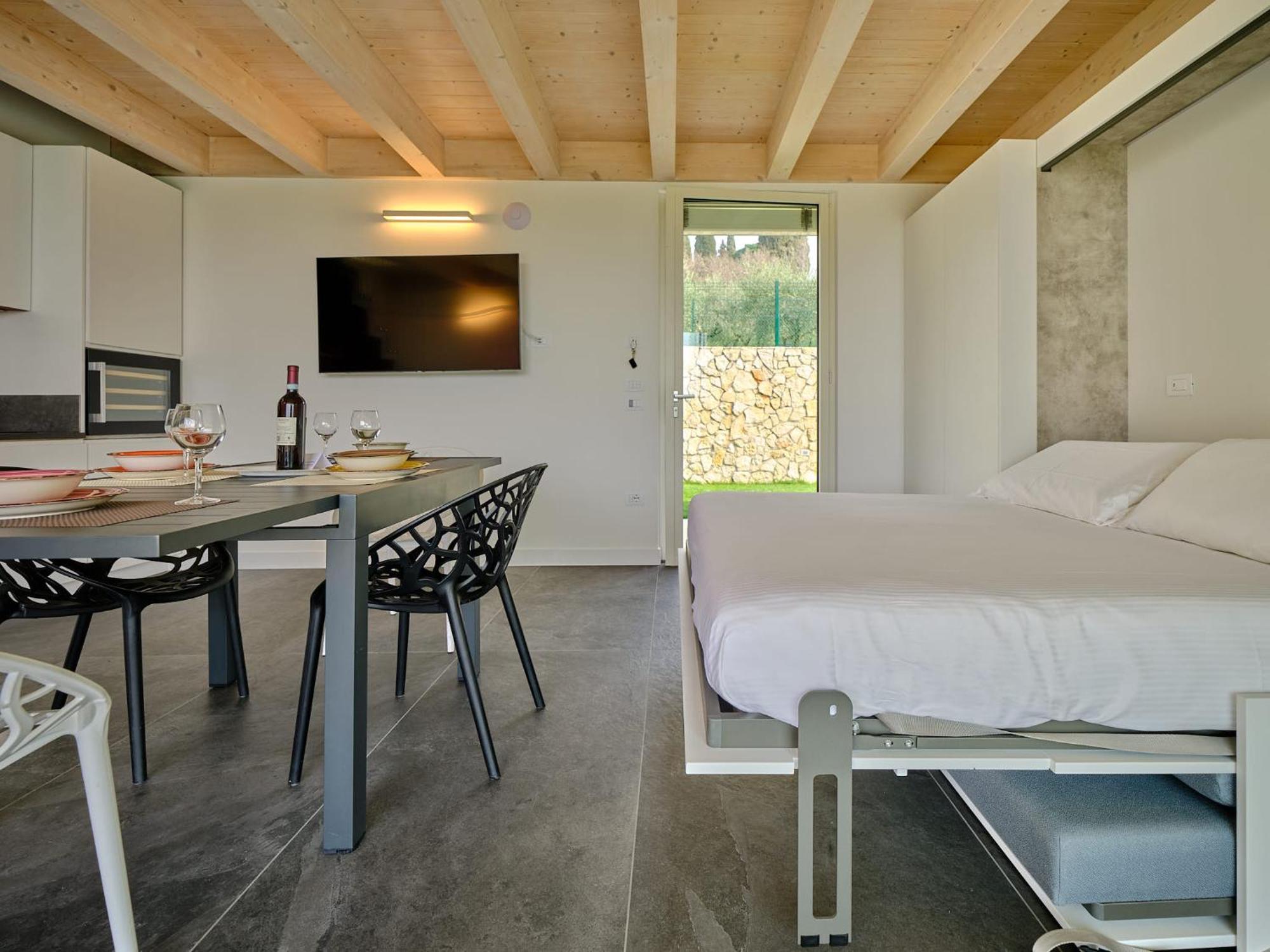 Villa Sunny Lake Suites 巴多利诺 外观 照片