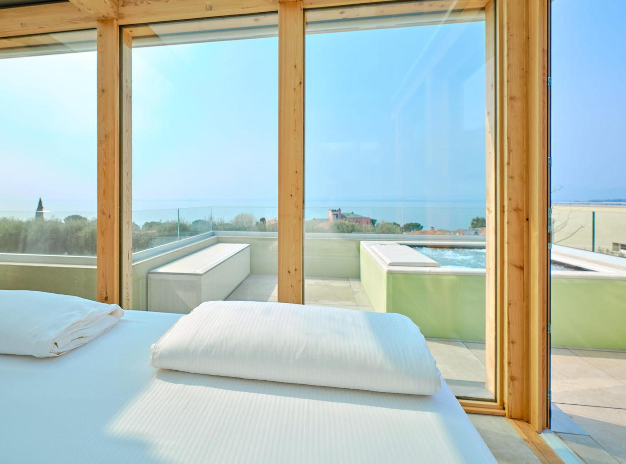 Villa Sunny Lake Suites 巴多利诺 外观 照片
