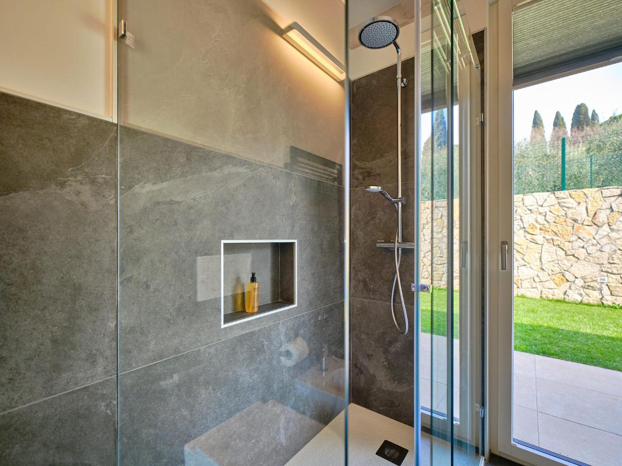 Villa Sunny Lake Suites 巴多利诺 外观 照片