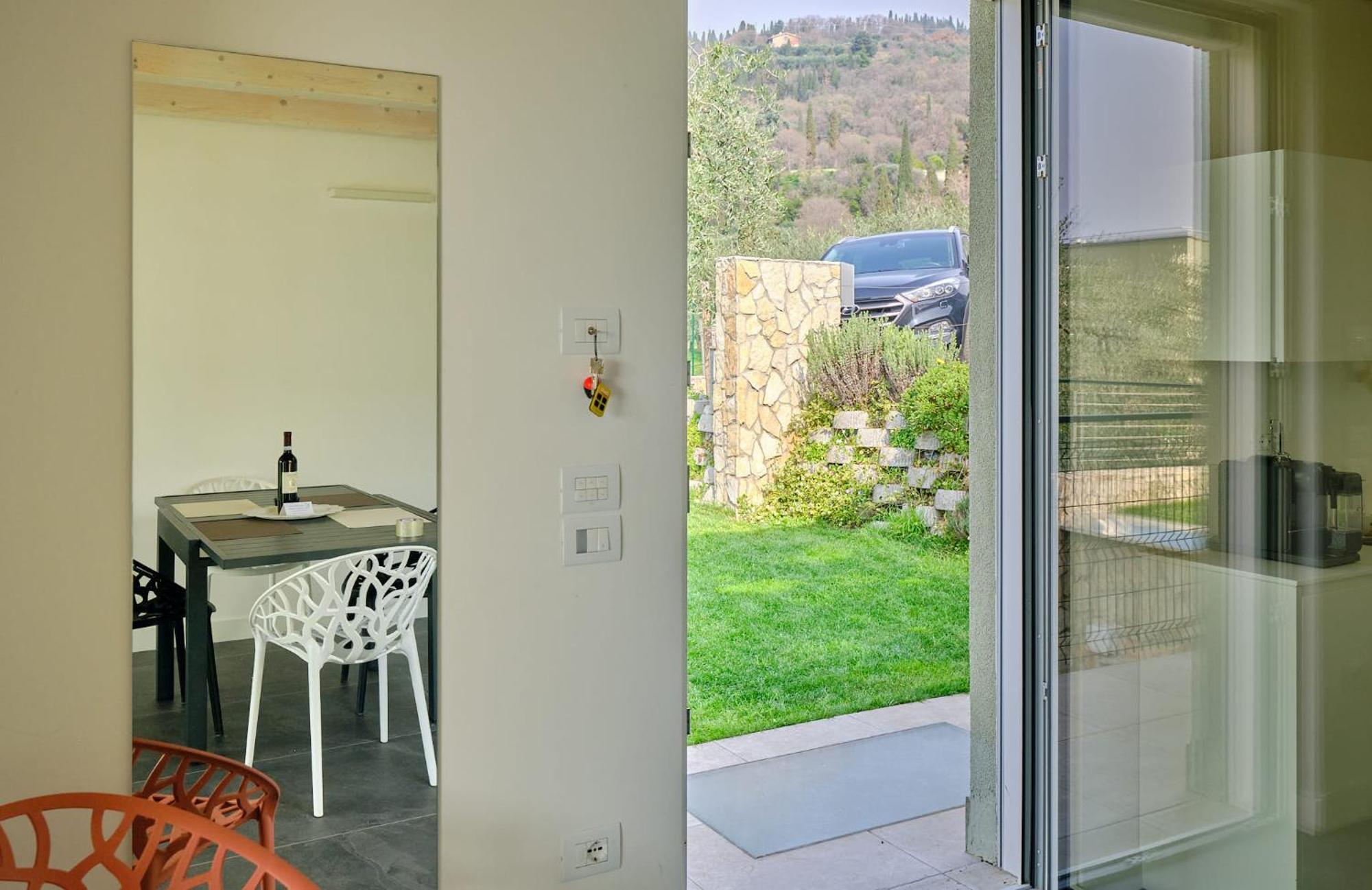 Villa Sunny Lake Suites 巴多利诺 外观 照片