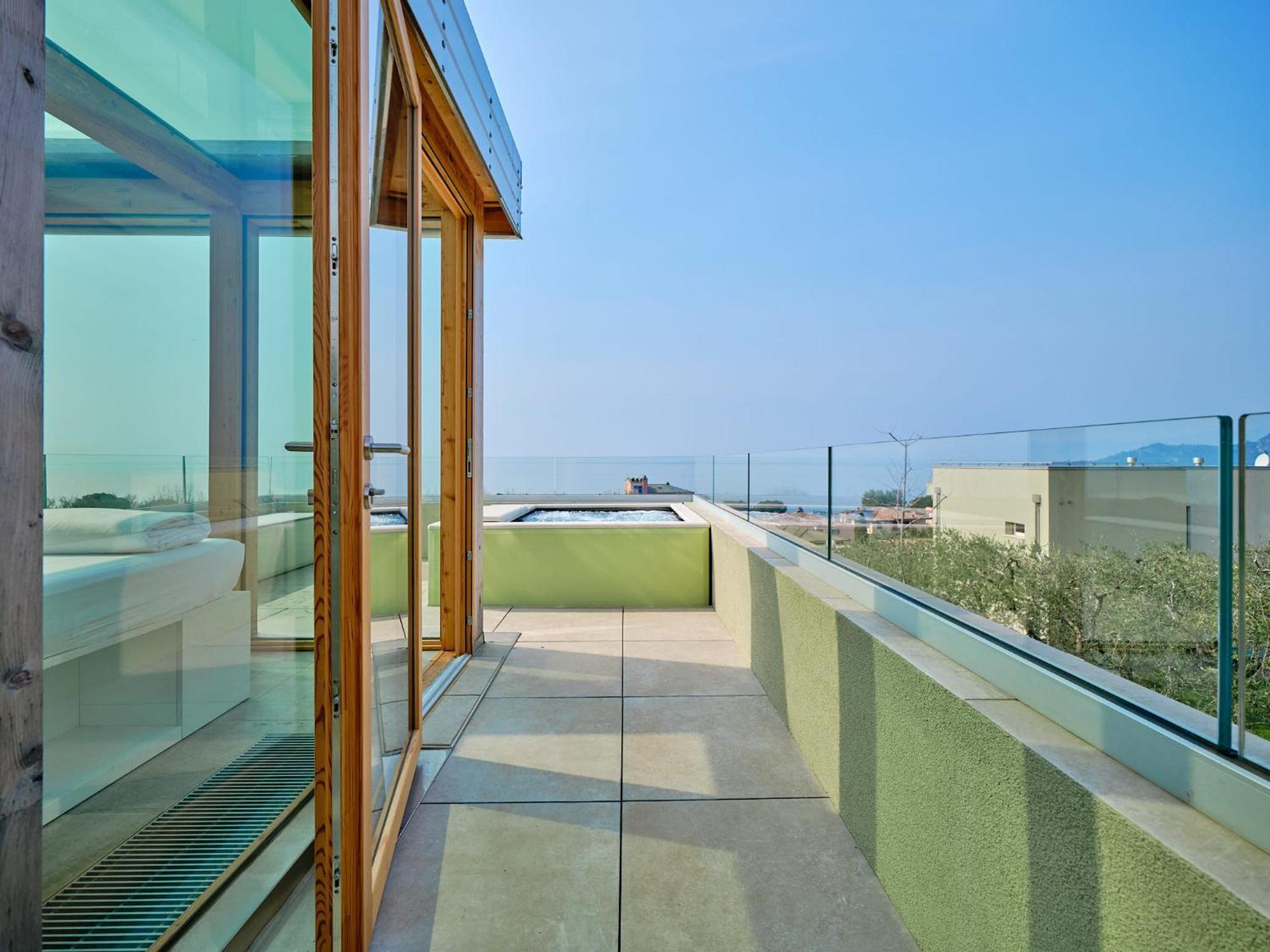 Villa Sunny Lake Suites 巴多利诺 外观 照片